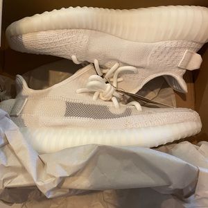 Adidas Yeezy Boost V2 sneakers